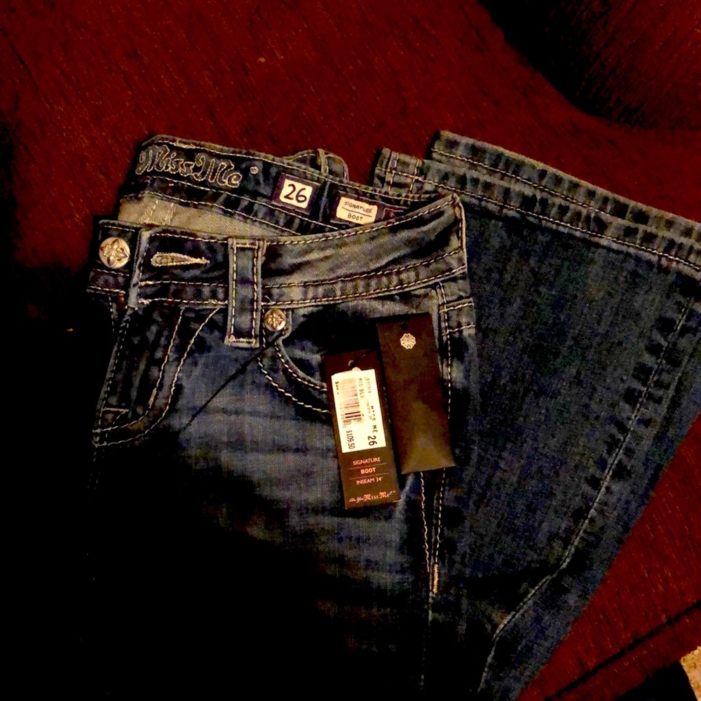 Miss Me size 26 inseam 34 stonewashed